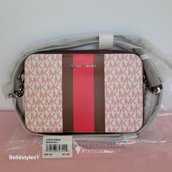 MICHAEL KORS Jet Set Medium Signature Logo Print Camera Bag-Geranium Multi - Picture 1 of 16